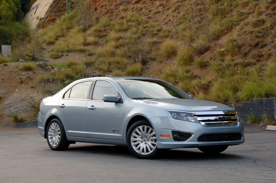  Ford Fusion Hybrid 2010 года  (US) (фото 97 из 111)
